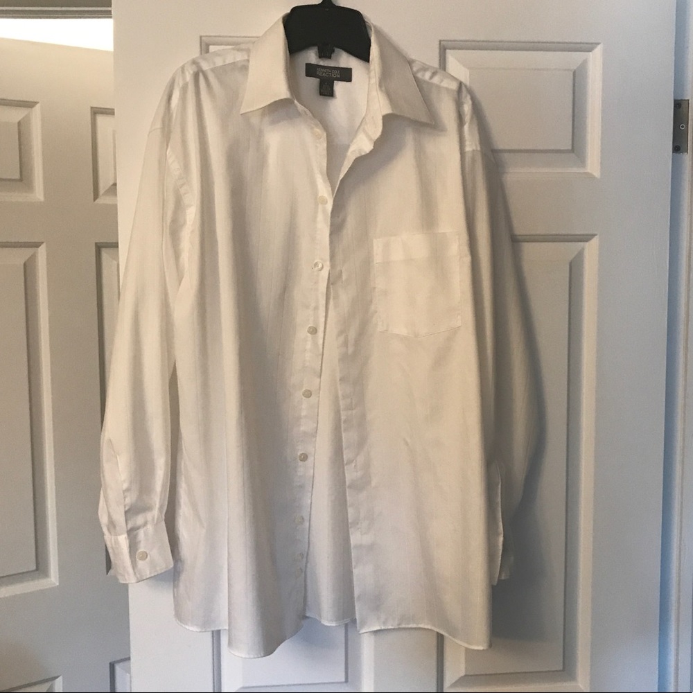 3for$50🌺Kenneth Cole Reaction Shirt